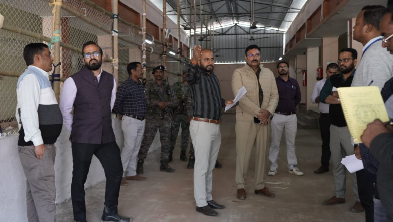 डिस्पैच सेंटर की तैयारियों का अधिकारियों ने किया निरीक्षण