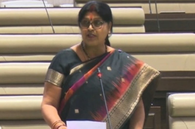 हाथी से फसल नुकसान पर किसानों को मिले मुआवजा: डॉ. नीरा यादव