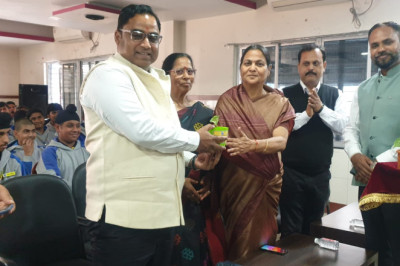 मॉडर्न पब्लिक स्कूल में विधिक जागरूकता कार्यक्रम का आयोजन