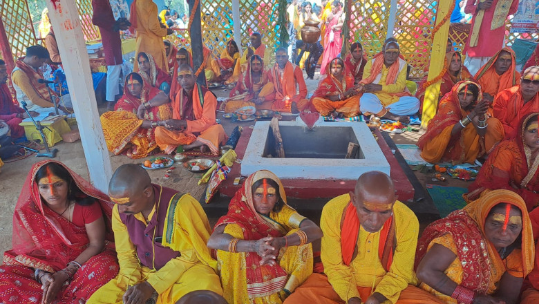 पंचांग पूजन, वेदी पूजन सह मंडप प्रवेश कार्यक्रम संपन्न